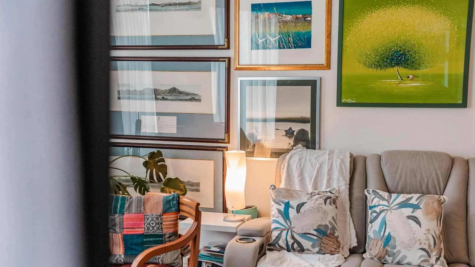 The Urban Hideaway Apartment Brisbane Australia